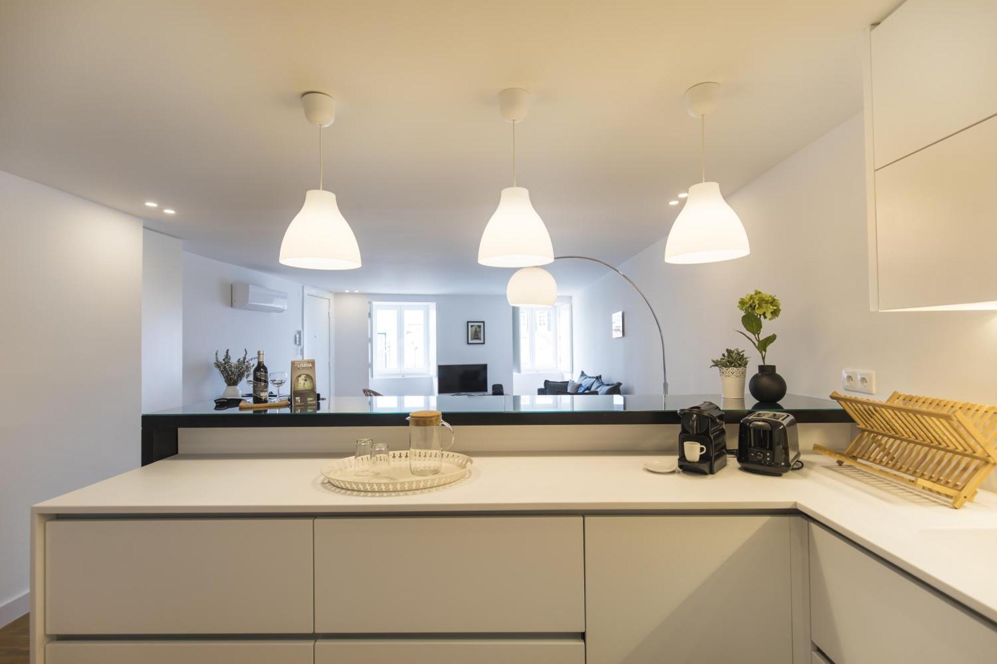 Lovely Duplex W Balcony Appartement Lisboa