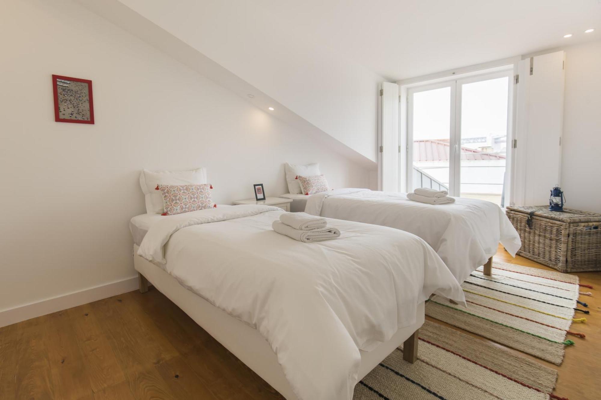 Lovely Duplex W Balcony Appartement Lisboa