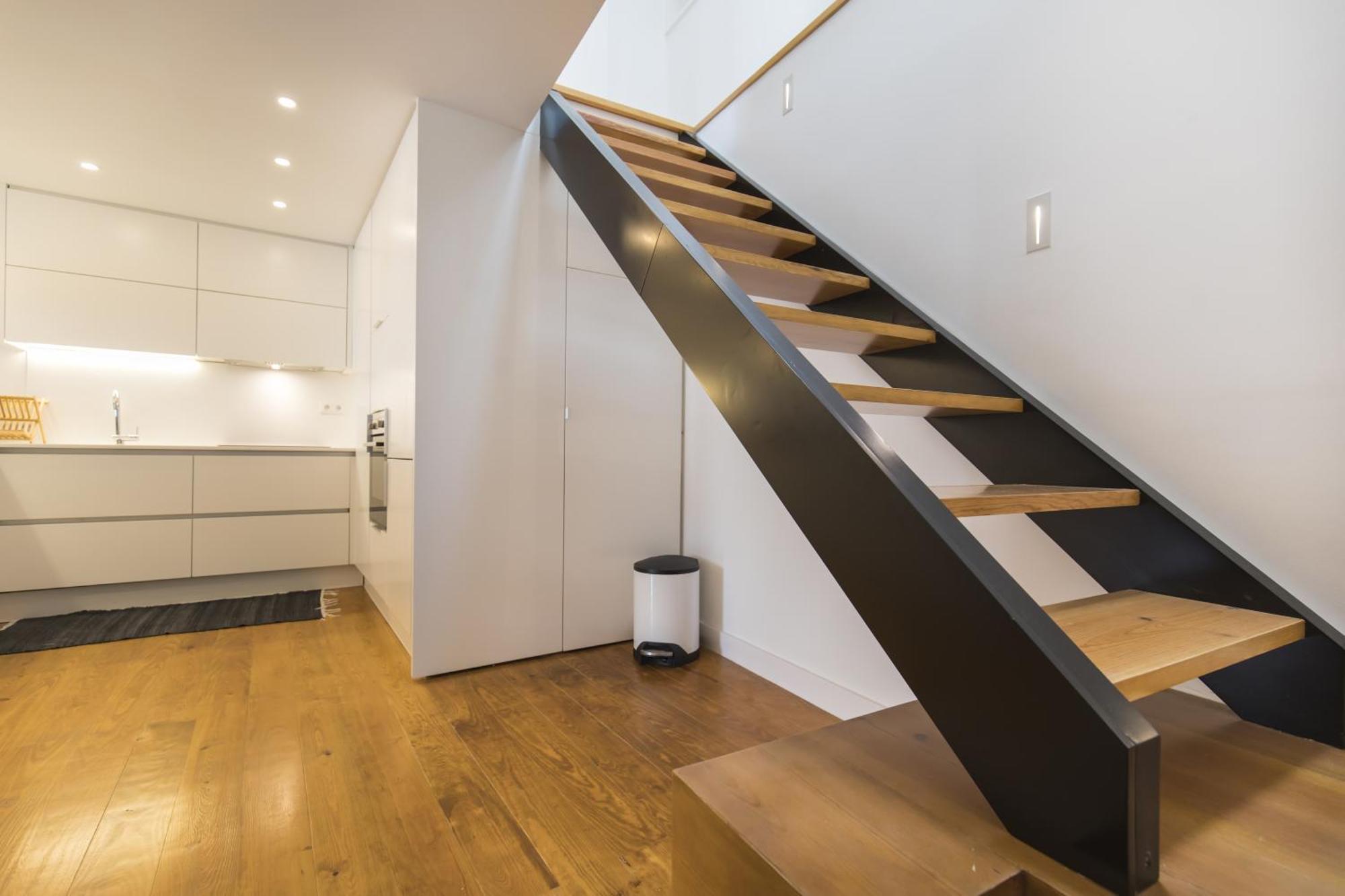 Appartement Lovely Duplex W Balcony Lisboa